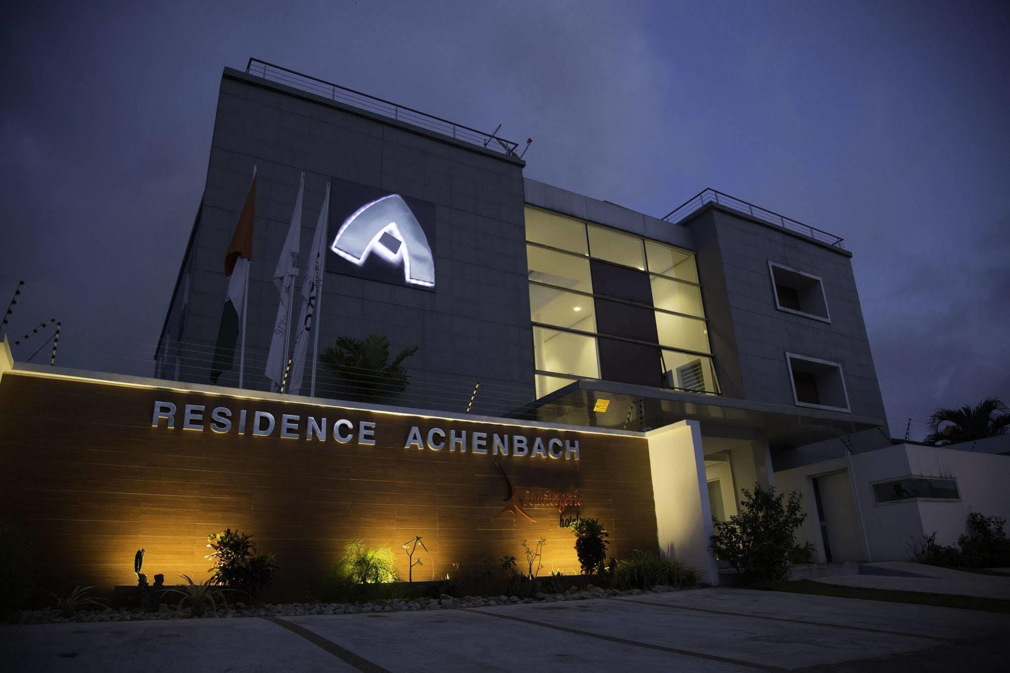 Residence Achenbach Abidjan Exterior photo